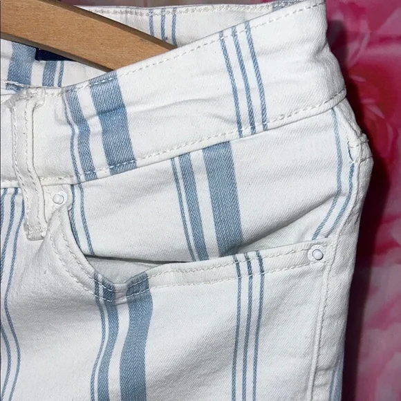 Chaps White and Blue Flare Wide Leg Jeans - Picture 4 of 7